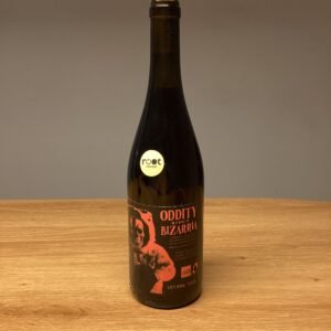 botella de vino naranja Bizarria Wines Oddity elaborado con malvasia y maceracion con pieles en Yecla Murcia